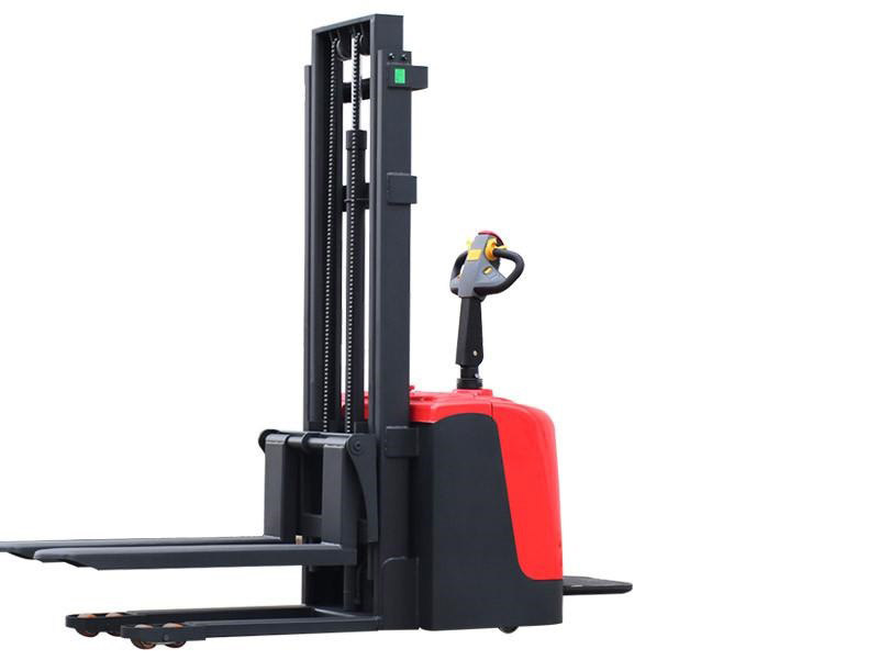 electric lift stacker 3