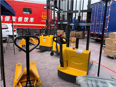 fork truck manufacturers