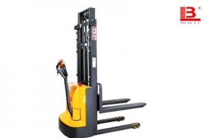 Electric forklift truck suppliers teach you motor maintenance